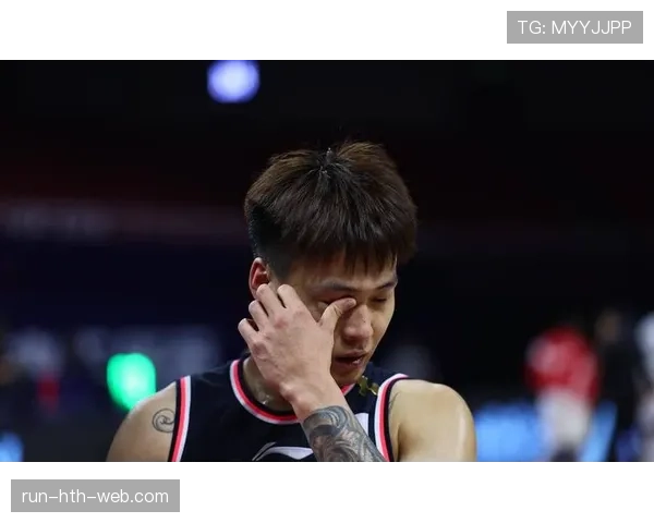 赵睿赛场像猛兽，场下掏卡买表那气场，普通人压力直接爆表